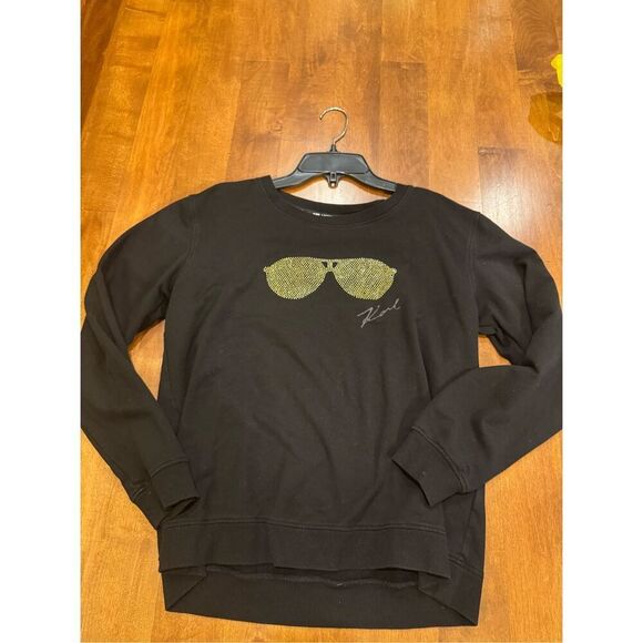 Woman’s Karl Lagerfeld sweatshirt size medium - Picture 1 of 4